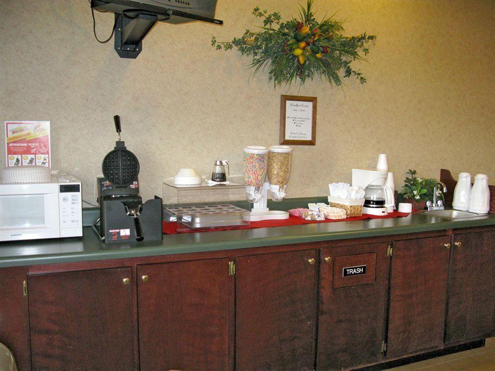 Deerfield Inn And Suites 斯蒂尔 外观 照片