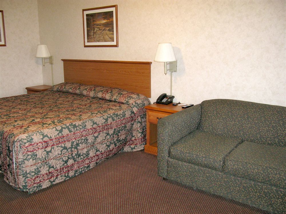 Deerfield Inn And Suites 斯蒂尔 外观 照片