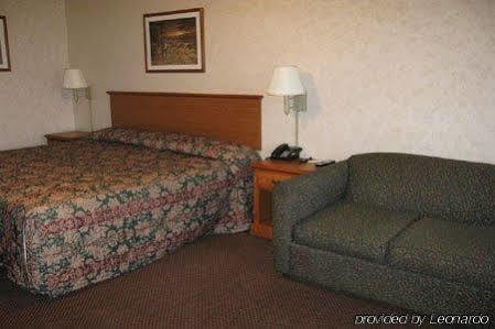 Deerfield Inn And Suites 斯蒂尔 外观 照片